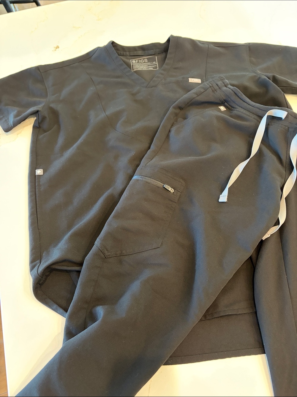 Figs ladies XS Black Scrub Top Technical Collection
